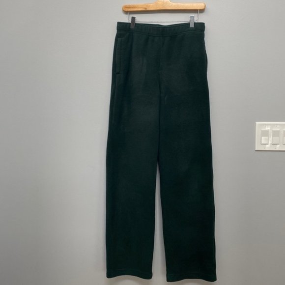 Aritzia Pants - ❗️SOLD❗️Aritzia TNA Forest Green Joggers with Zip Pockets Size M